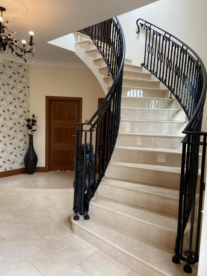 מונהאן Corness House B&B מראה חיצוני תמונה